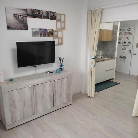 Xiphonia Holiday House Aci Castello Esterno foto