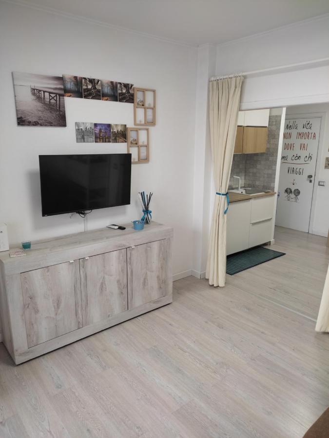 Xiphonia Holiday House Aci Castello Esterno foto